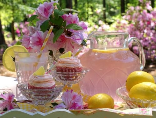 праздничный стол